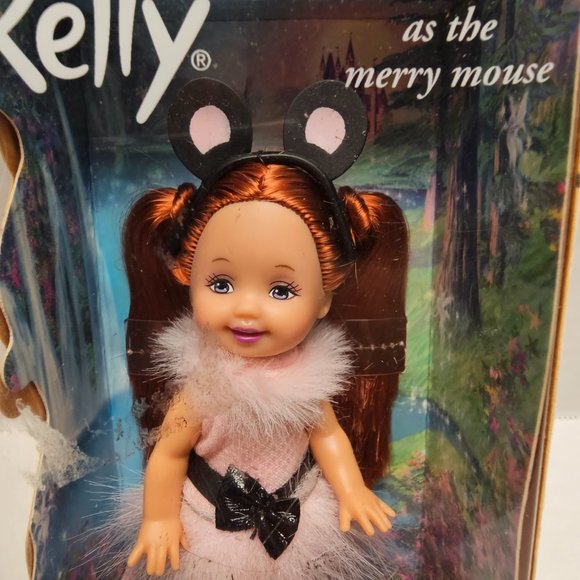 New Swan Lake Kerstie as the Merry Mouse Mini Doll Barbie Kelly Red B2839 Mattel - Picture 5 of 11